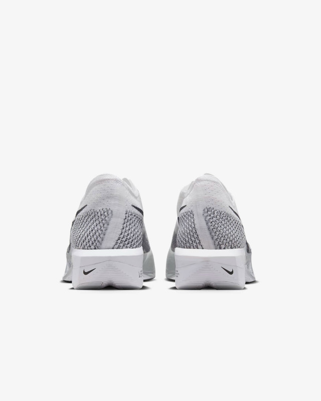 Nike Vaporfly 3 - White/Particle Grey/Metallic Silver/Dark Smoke Grey